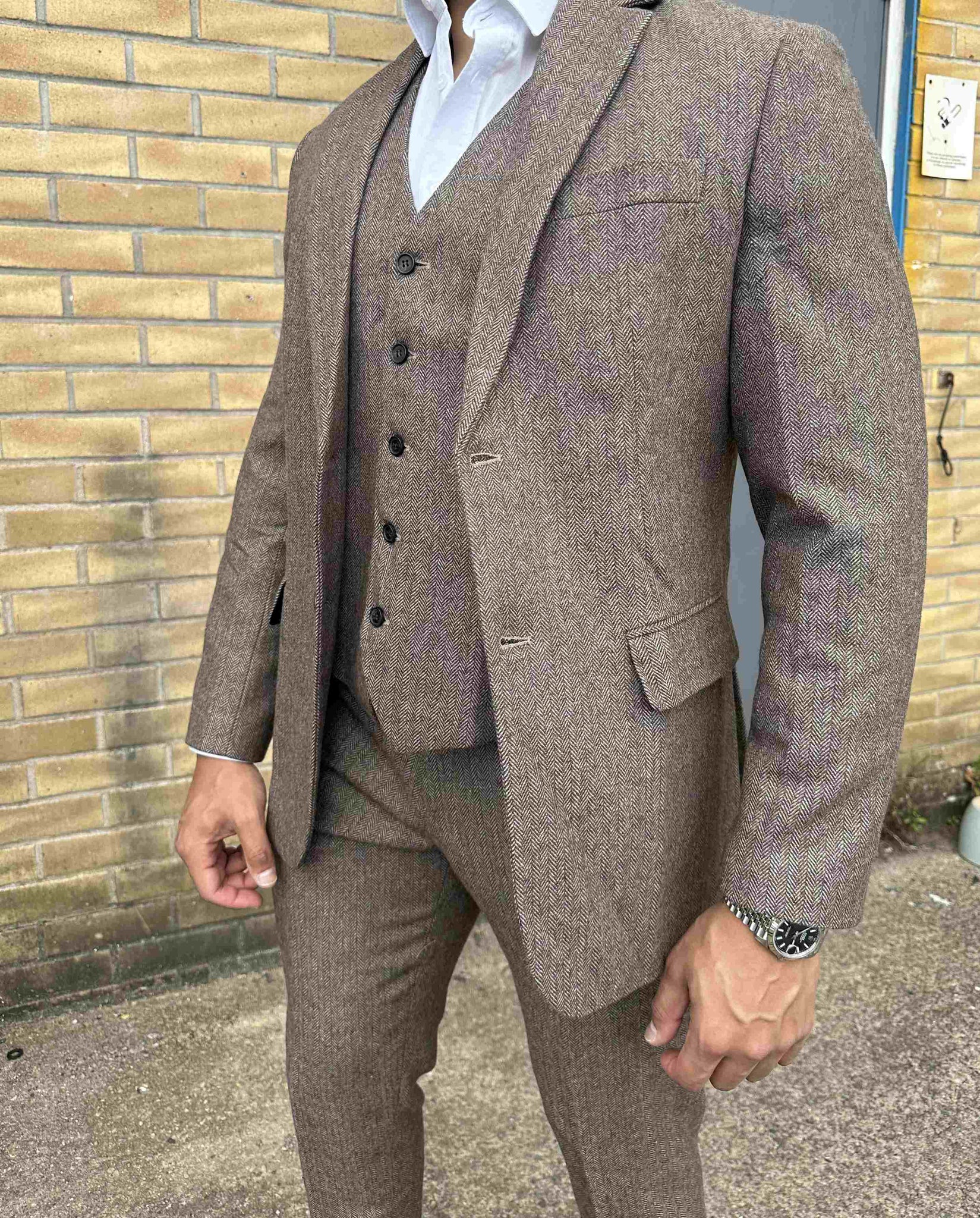 Buy Man Linen Light Brown 3 Piece Suit-wedding Suit for Groom &  Groomsmen-bespoke Suit-men's Brown Suits-dinner, Prom, Party Wear Suit  Online in India - Etsy